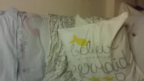 creamyy_pussy online show from October 21, 8:20 pm