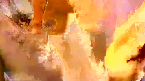Snapshot of creamyy_pussy chatting on June 28, 9:10 pm creamyy_pussy online show from June 28, 9:10 pm