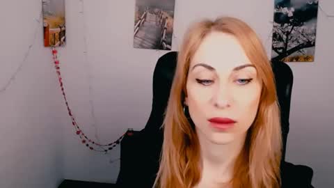 Snapshot of create_your_own_sun chatting on March 20, 7:13 am Lera online show from March 20, 7:13 am