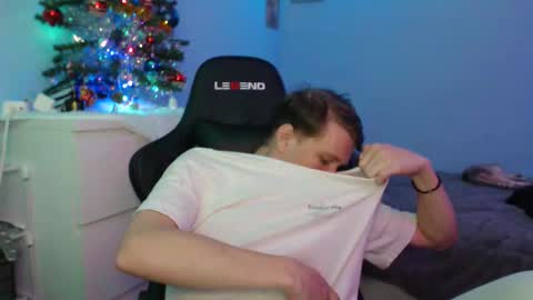 CAT online show from December 20, 4:58 pm