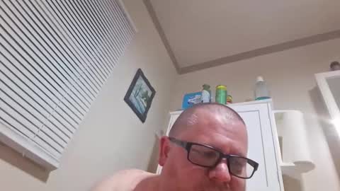 Snapshot of creeeping_death chatting on November 21, 9:08 am The hopeless romantic online show from November 21, 9:08 am