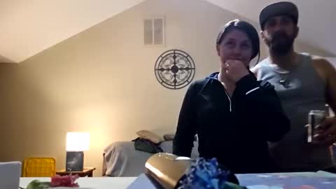 Snapshot of creeksidecouple chatting on February 9, 2:37 am Creeksidecouple online show from February 9, 2:37 am