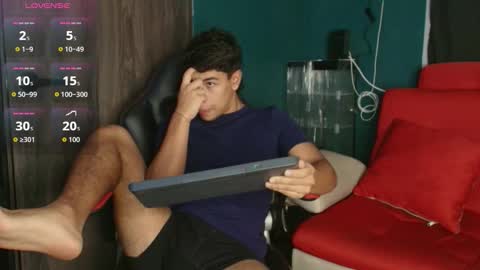 Snapshot of crh58_ chatting on November 4, 5:28 am crh58_ online show from November 4, 5:28 am