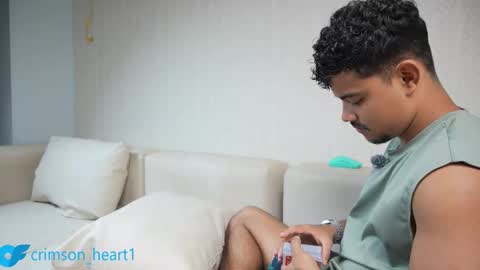 Crimson heart online show from March 26, 9:20 pm