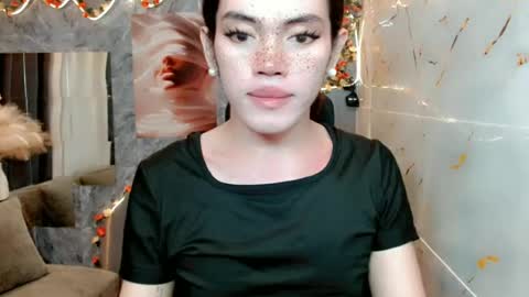 my beautiful cris online show from June 18, 6:12 pm