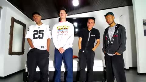 Snapshot of crismens chatting on October 4, 11:41 am crismens online show from October 4, 11:41 am