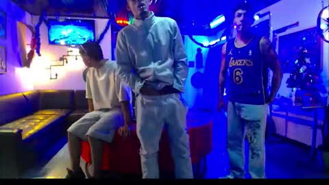 Snapshot of crismens chatting on December 14, 8:02 pm crismens online show from December 14, 8:02 pm