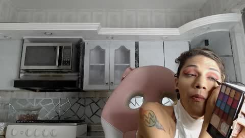 Snapshot of crisozzz chatting on March 12, 7:09 pm Cristina Onazis online show from March 12, 7:09 pm