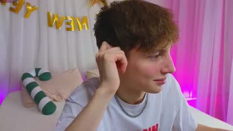 Chris online show from January 7, 9:39 pm