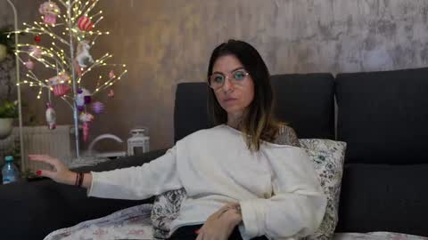 crissy_love online show from January 19, 6:10 pm