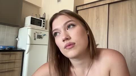Snapshot of crissymemo chatting on July 29, 3:10 pm crissymemo online show from July 29, 3:10 pm