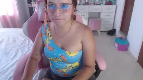 andrea  online show from September 23, 7:39 pm