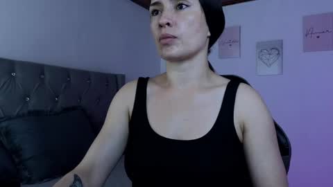 Snapshot of cristal_hilton_10 chatting on April 26, 2:31 am Alejandra from Wednesday to Saturday from 1000 pm to 400 am Colombian hour online show from April 26, 2:31 am