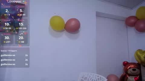 Snapshot of cristal_horny19 chatting on March 9, 11:46 pm Milena online show from March 9, 11:46 pm