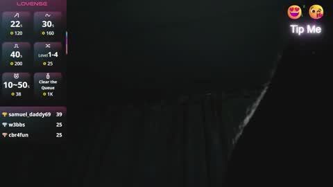 Snapshot of cristal_horny19 chatting on March 8, 3:10 am Milena online show from March 8, 3:10 am