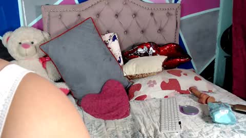 Cristal online show from March 10, 10:04 am