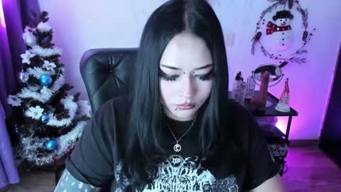 Cris online show from December 24, 4:51 pm