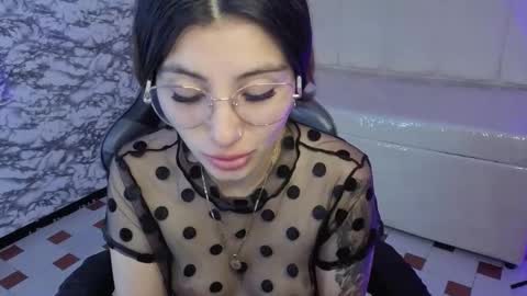 Hi Stream 800am to 200pm online show from February 7, 1:15 pm