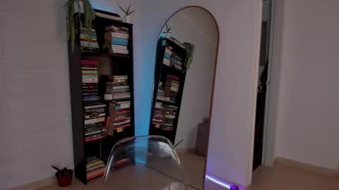 Cristal  online show from March 10, 11:32 pm