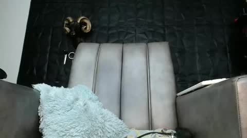 Hanna  online show from May 28, 1:58 am