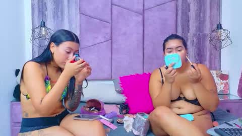 CristalANDzoe online show from March 15, 1:28 pm