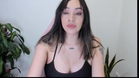 sofia online show from December 2, 9:54 pm