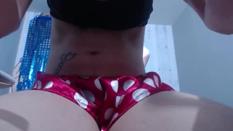 cristalmateus707rs online show from October 4, 1:03 am