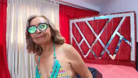 cristalmature online show from May 29, 12:58 pm