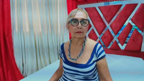 cristalmature online show from June 3, 12:41 pm