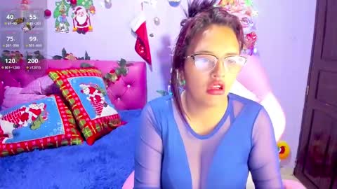Snapshot of cristaln07 chatting on December 31, 10:58 am Natis online show from December 31, 10:58 am
