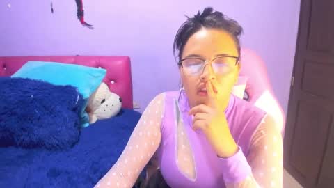 Snapshot of cristaln07 chatting on February 11, 12:38 am Natis online show from February 11, 12:38 am