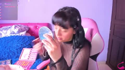 Snapshot of cristaln07 chatting on November 18, 12:20 pm Natis online show from November 18, 12:20 pm