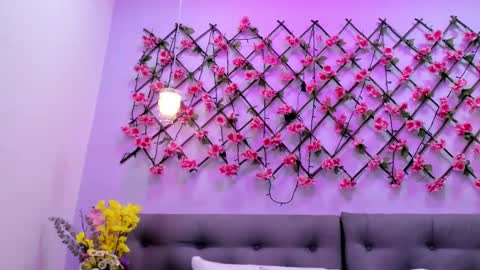 cristalshay online show from September 10, 11:54 am