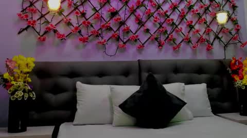 cristalshay online show from September 12, 11:43 am