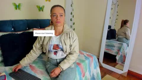Snapshot of cristalwalker__ chatting on September 20, 11:22 am cristal walker online show from September 20, 11:22 am
