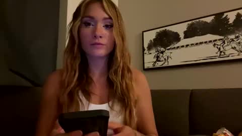 Crista online show from September 15, 1:16 am