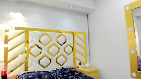 Snapshot of cristel_natt chatting on January 15, 3:43 am Independent Model online show from January 15, 3:43 am