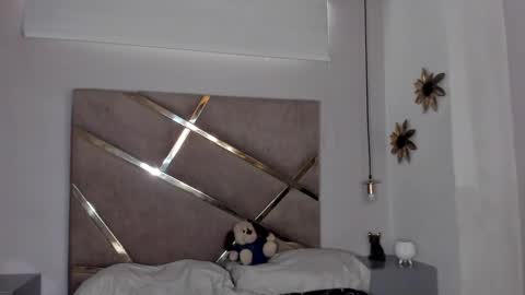 Snapshot of cristel_natt chatting on February 5, 4:14 pm Independent Model online show from February 5, 4:14 pm