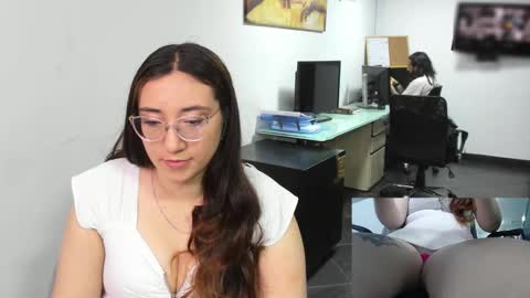 you can call me your sweettie assistant   online show from February 10, 2:59 pm