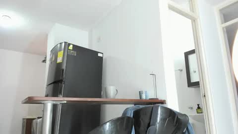 Snapshot of cristian_disick chatting on March 6, 6:37 pm cristian_disick online show from March 6, 6:37 pm