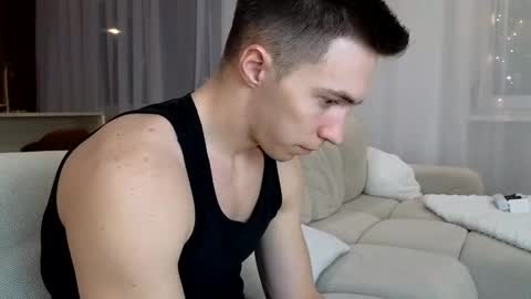 CristianoHailey online show from March 6, 5:11 pm