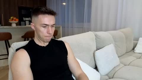 CristianoHailey online show from March 7, 4:55 pm