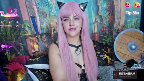 Snapshot of cristina_blue21 chatting on December 4, 7:17 am Cristina online show from December 4, 7:17 am