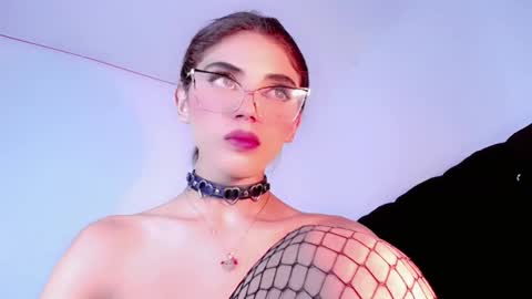 Cristinadollsex online show from January 19, 9:01 am