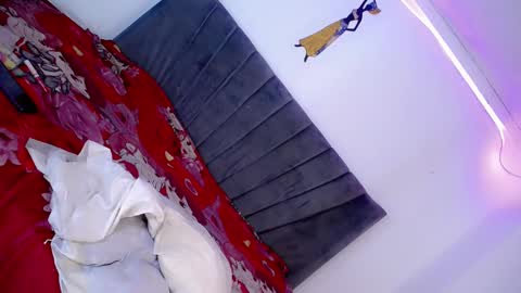 Cristinadollsex online show from September 11, 7:08 am