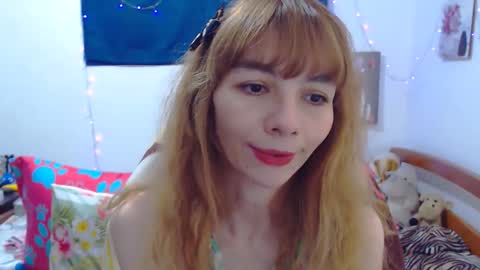 Snapshot of cristinewinter chatting on March 27, 7:25 am cristinewinter online show from March 27, 7:25 am