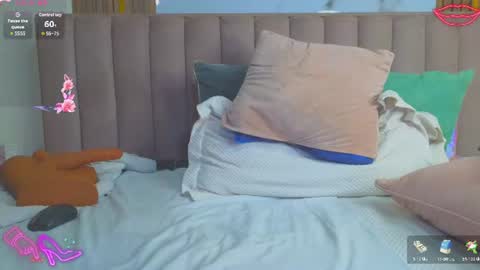 Snapshot of cristinsexy_ chatting on July 28, 3:21 pm Cristina online show from July 28, 3:21 pm