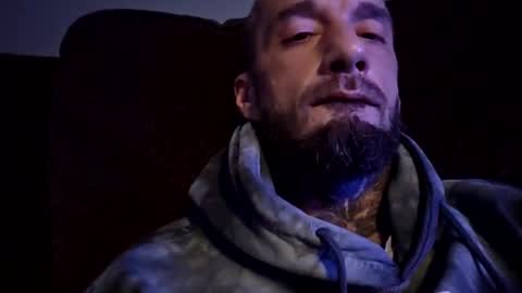 cristo8inch online show from November 6, 1:39 am