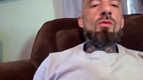 Snapshot of cristo8inch chatting on June 2, 7:05 pm cristo8inch online show from June 2, 7:05 pm