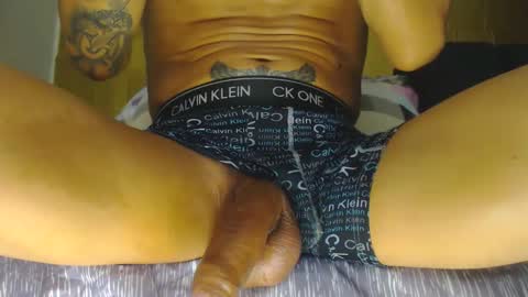 criistofer online show from September 21, 6:48 am